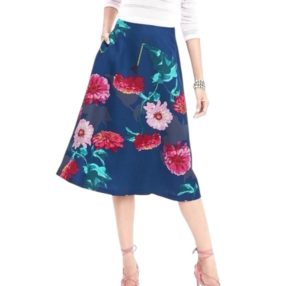 NWT Banana Republic Gerber Daisy Floral Print Midi
A-line Skirt - 0 P